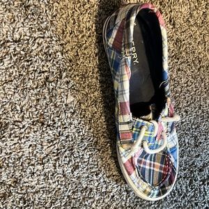 Plaid Sperrys
